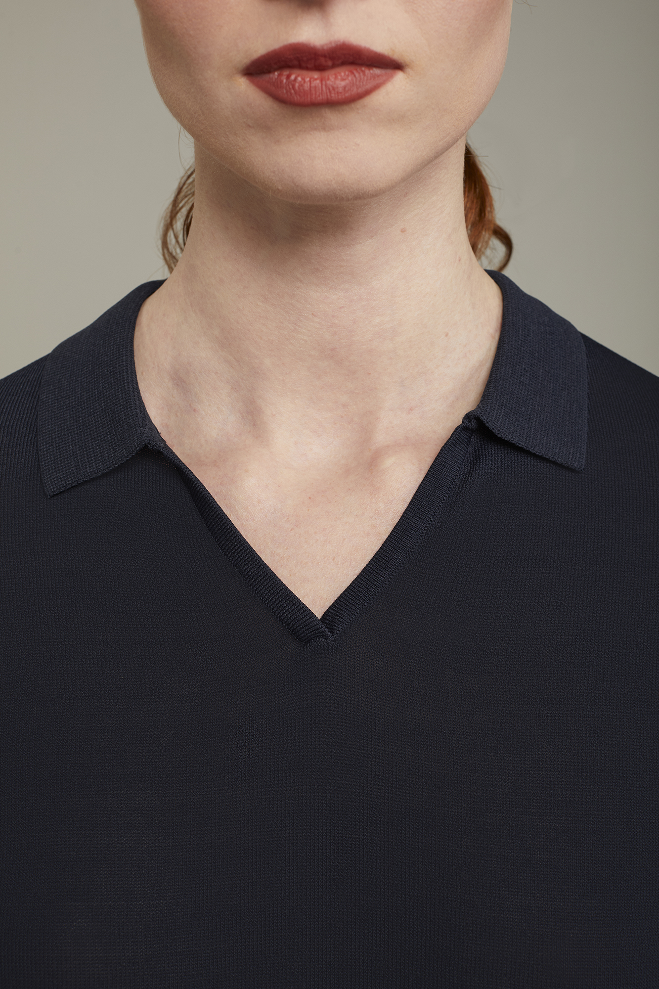 Langärmeliges Damen-Poloshirt aus Strick image number null
